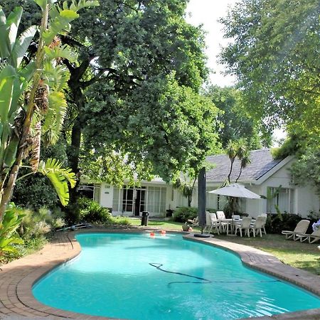 Garden Place Guest Houses Johannesburg Buitenkant foto